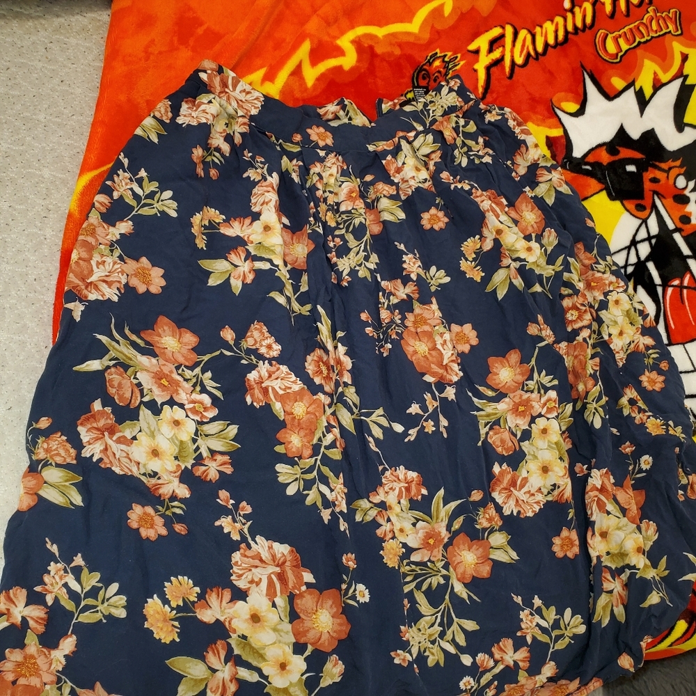 Pleated skirt